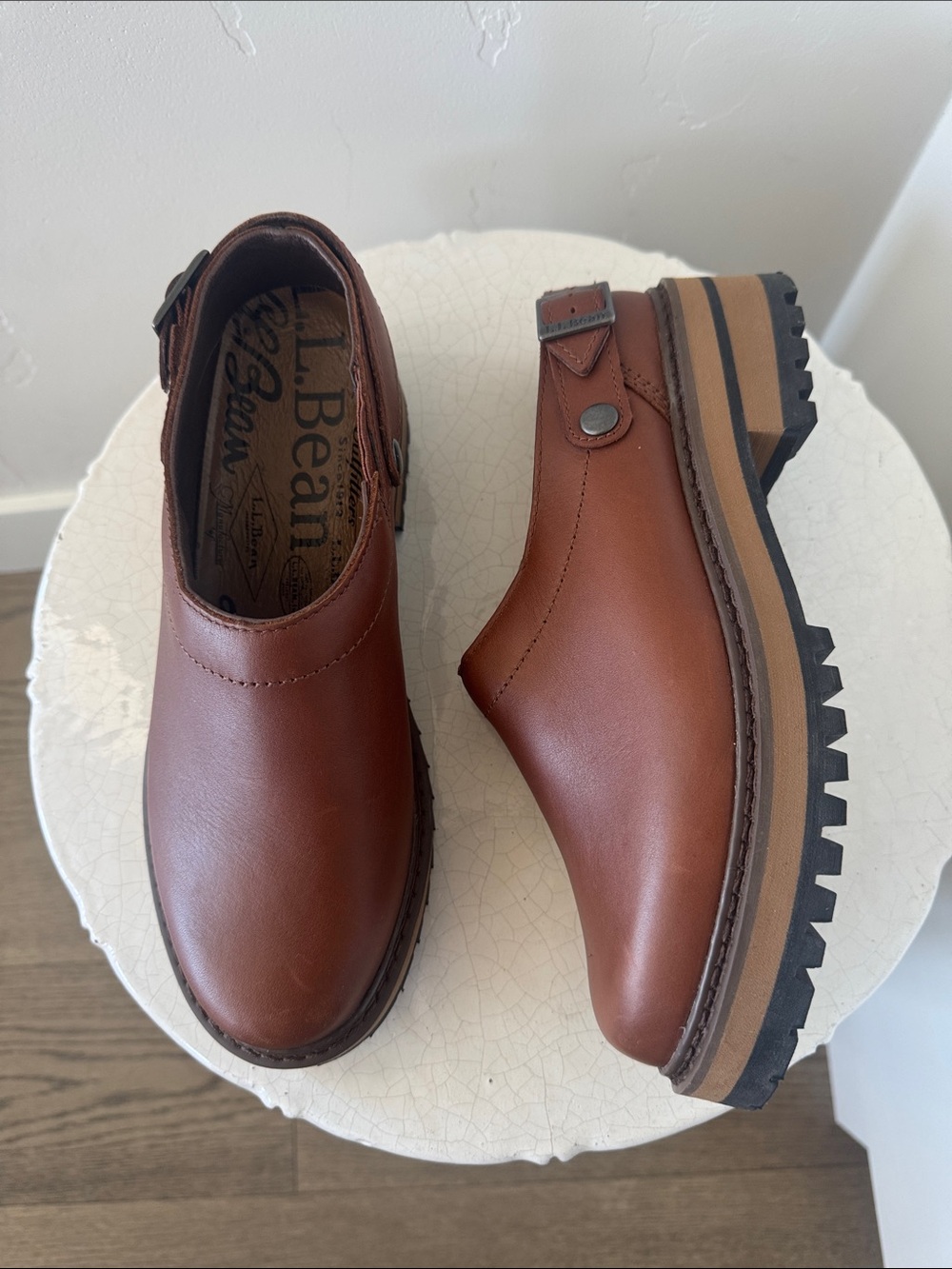 L.L. Bean Camden Hills Clogs Women’s Oakwood Leather Slip-On Comfortable Sz 7.5